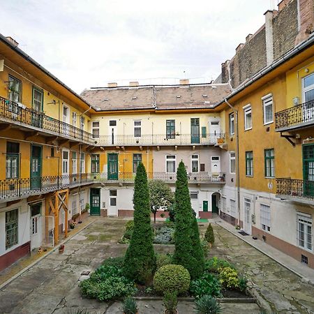 K03 Elitehost Kis Diofa Central Budapest Luaran gambar