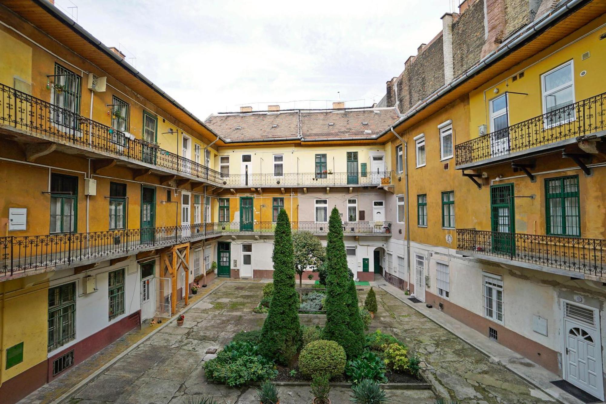 K03 Elitehost Kis Diofa Central Budapest Luaran gambar